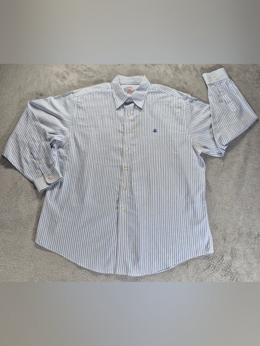 Brooks Brothers 346 Blue and White Striped Dress Long Sleeve Shirt Button Down